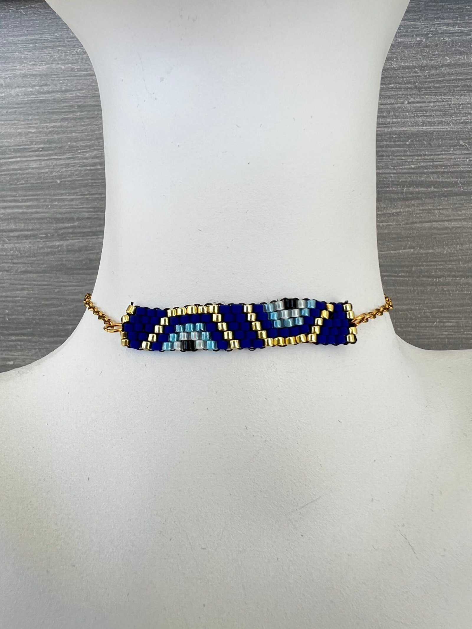 BRA18W-scaled-1.jpeg Χρυσό βραχιόλι μάτια κεντημένο με χάντρες Miyuki - Image 1