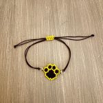 Βραχιόλι μακραμέ πατούσα σκύλου κεντημένη με χάντρες Miyuki