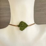 Βραχιόλι μακραμέ πράσινο φύλλο