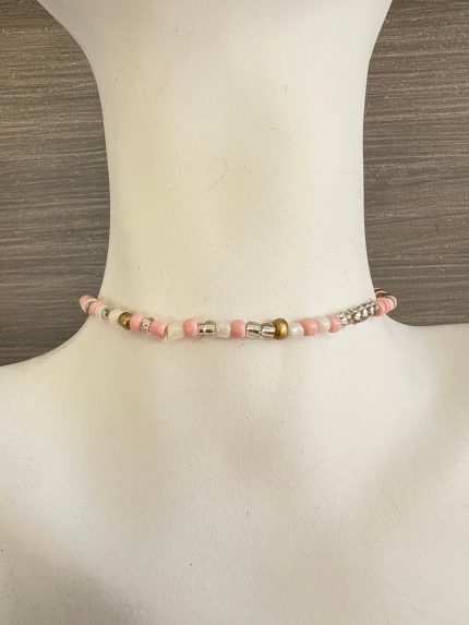 Βραχιόλι ροζ λευκές χάντρες