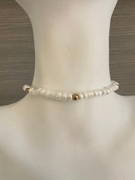Βραχιόλι λευκές χάντρες
