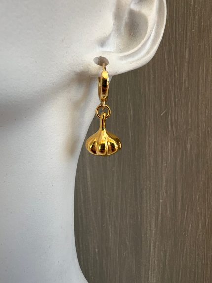 Χρυσοί κρίκοι με σκόρδα