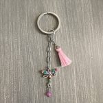 Μπρελόκ λιβελούλα με ροζ φούντα