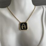 Κολιέ μονόγραμμα Α κεντημένο με χάντρες Miyuki