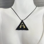 Κολιέ μονόγραμμα Α κεντημένο με χάντρες Miyuki