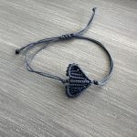 Βραχιόλι μακραμέ μπλε γκρι καρδιά