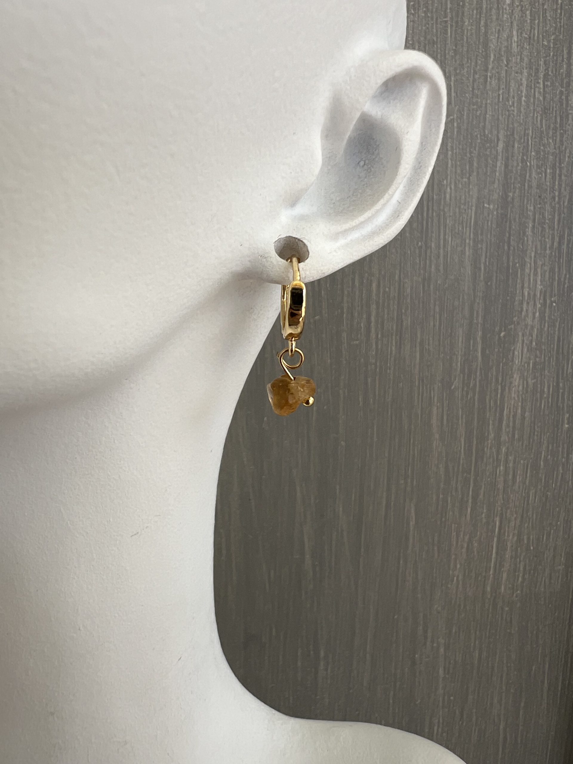 EAR81 Χρυσοί κρίκοι με ημιπολύτιμες πέτρες citrine - Image 1