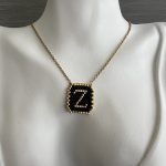 Κολιέ μονόγραμμα Ζ κεντημένο με χάντρες Miyuki