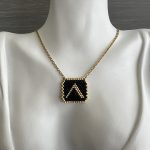 Κολιέ μονόγραμμα Λ κεντημένο με χάντρες Miyuki