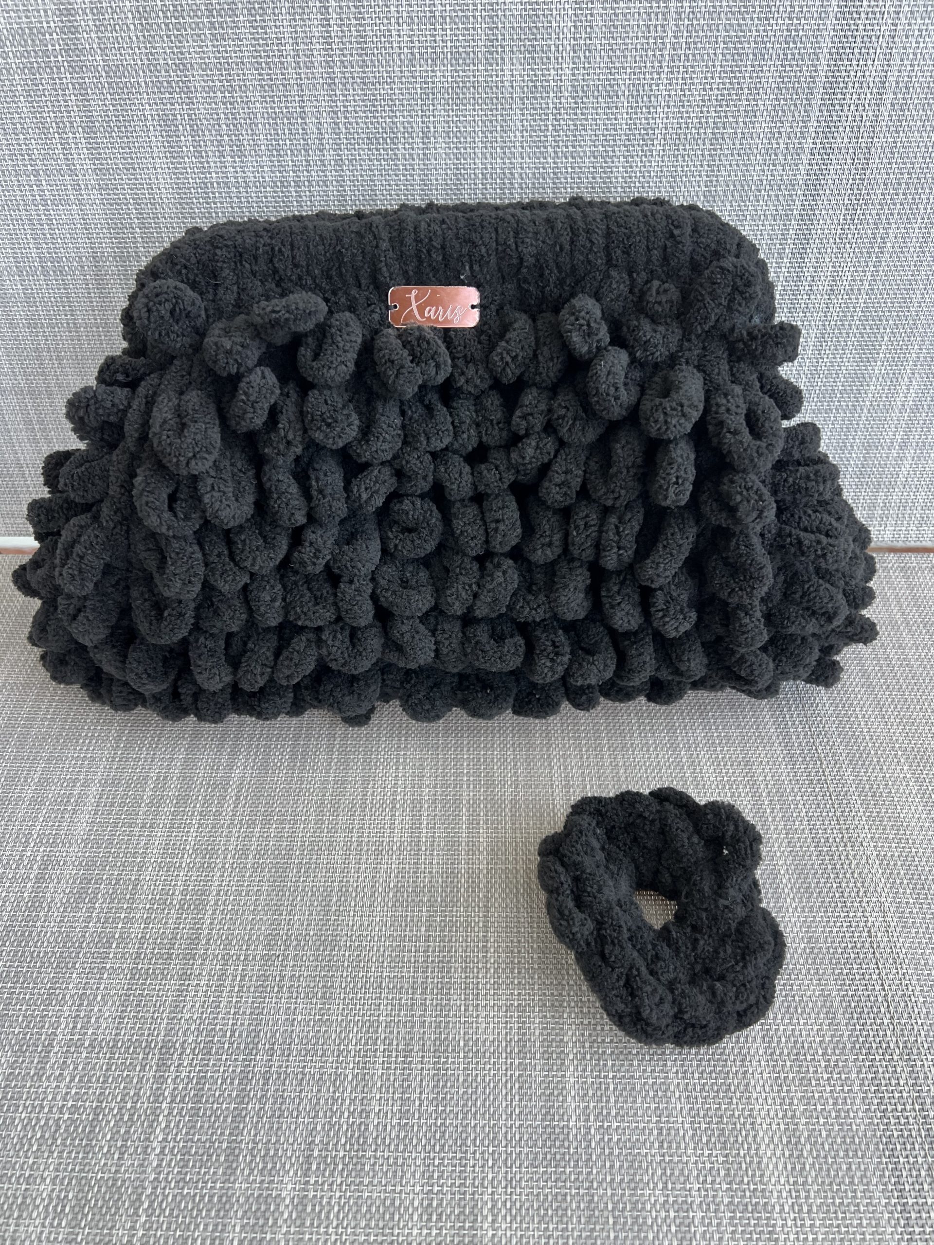 BG7E Puffy Bag Black 25cm - Image 1