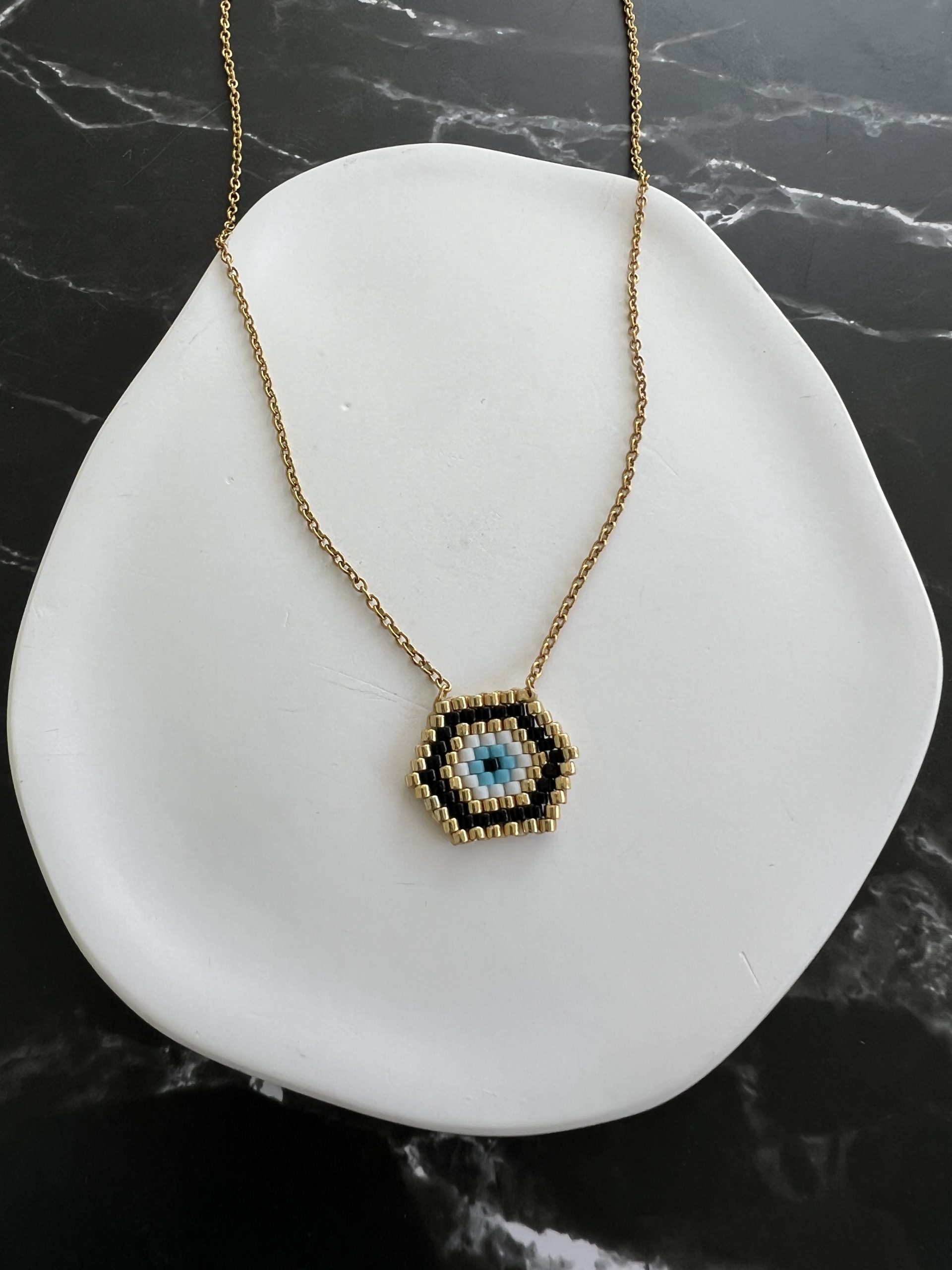 NEC187 Κολιέ μάτι κεντημένο με χάντρες Miyuki και χρυσή αλυσίδα - Image 1