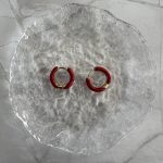 Χρυσοί κρίκοι με κόκκινο σμάλτο