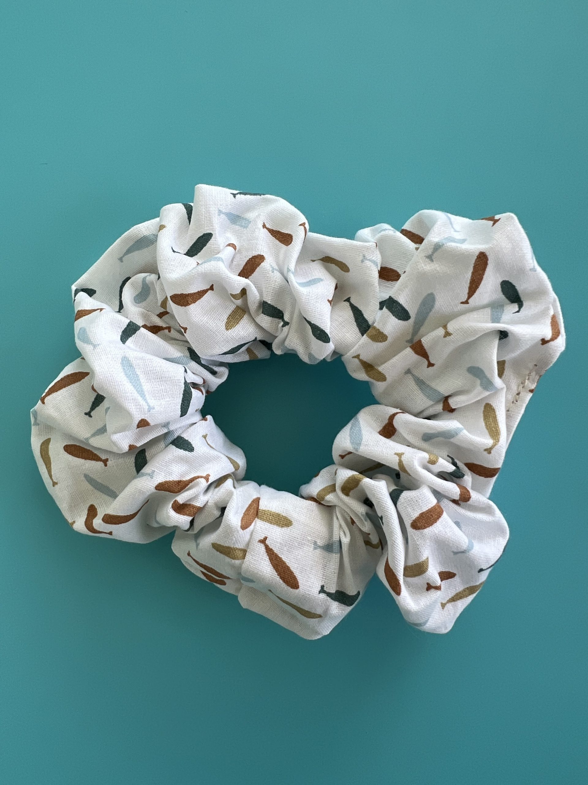 HR56 Scrunchie ψαράκια - Image 1