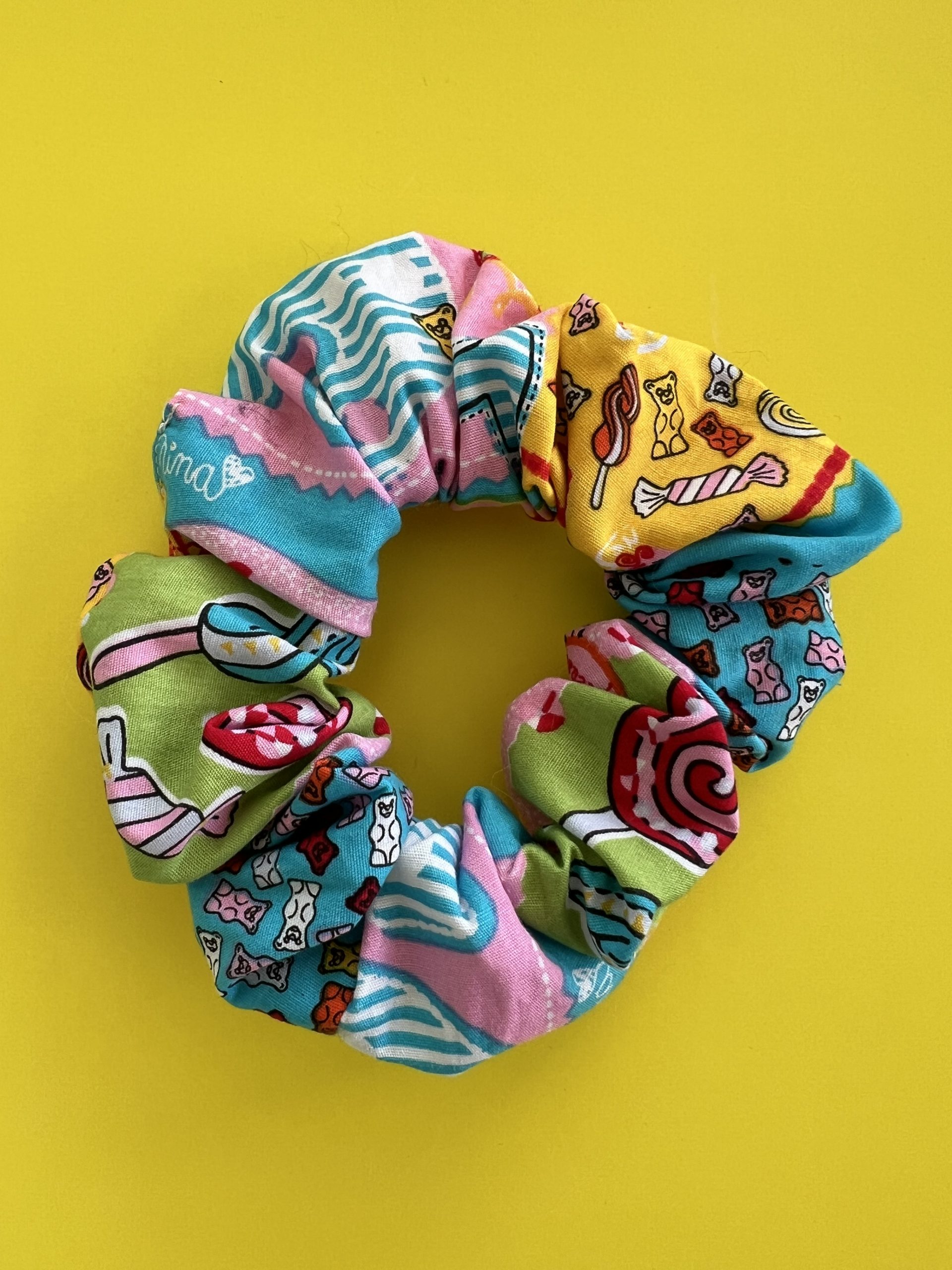 HR58 Scrunchie candy - Image 1