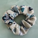 Scrunchie μπεζ ψαράκια