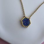 Κολιέ μπλε πολύγωνο κεντημένο με χάντρες Miyuki