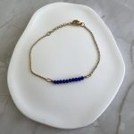 Βραχιόλι με μπλε πέτρες και χρυσή αλυσίδα