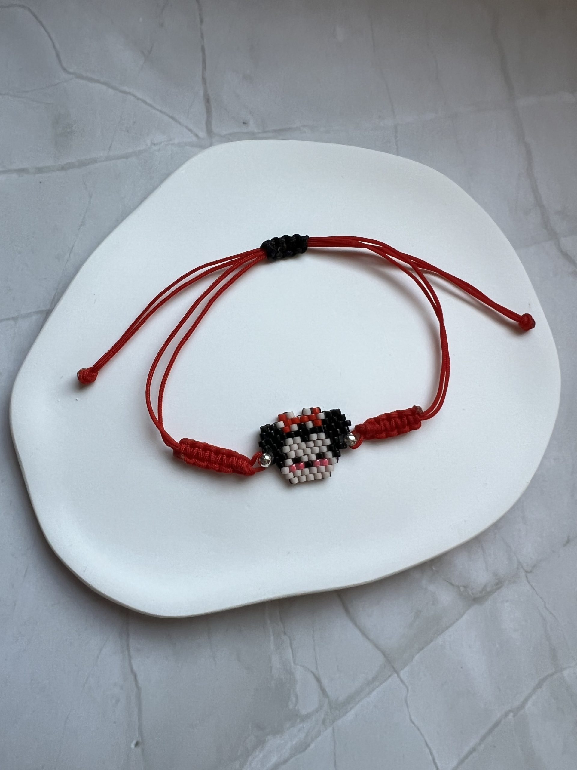 BRA194 Βραχιόλι Minnie κεντημένο με χάντρες Miyuki - Image 1