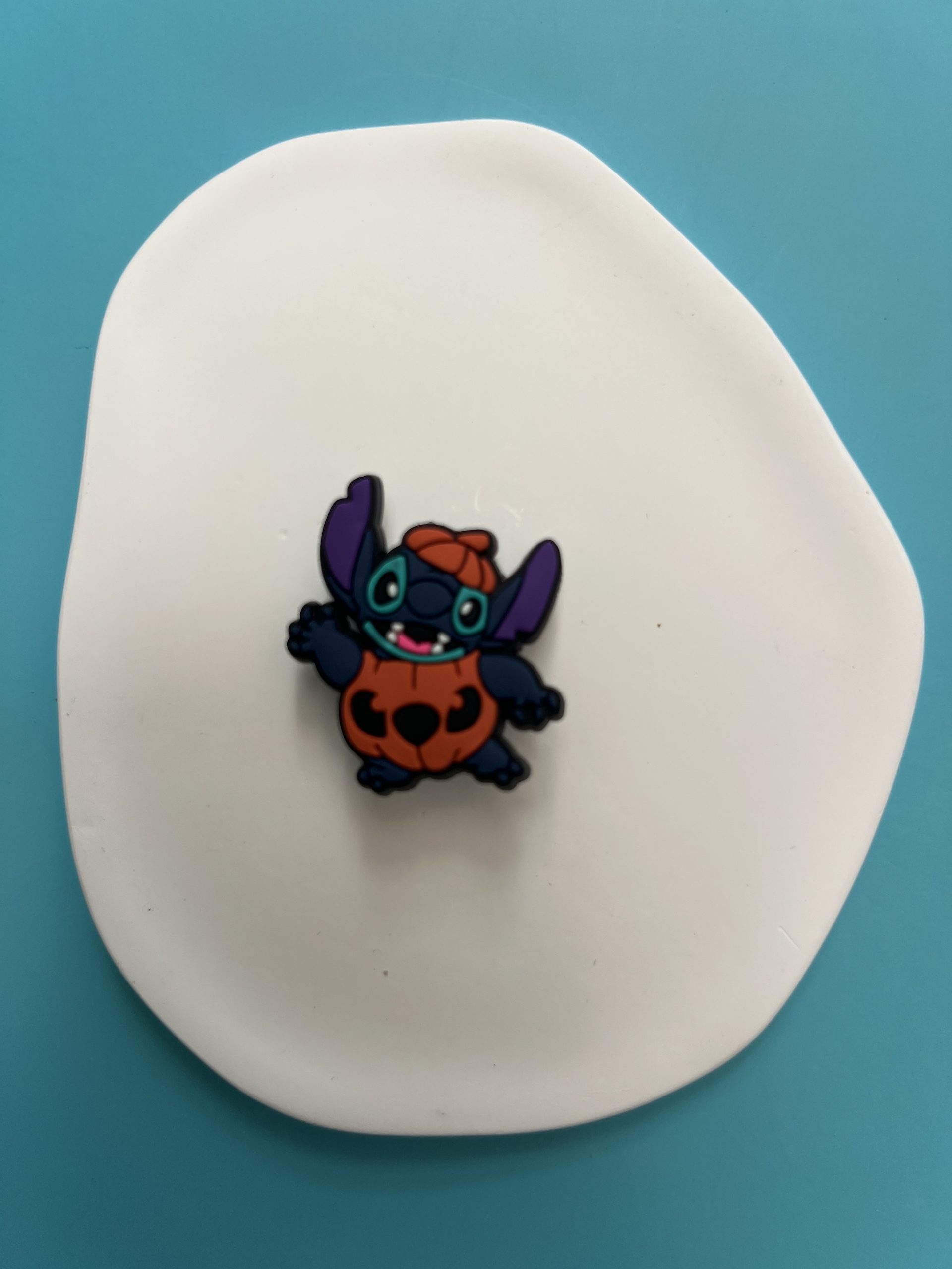 CR389 Αξεσουάρ Crocs Lilo & Stitch - Image 1