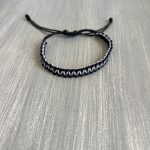 Βραχιόλι μακραμέ μαύρο γκρι