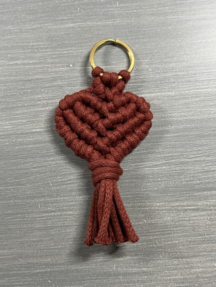 Μπρελόκ ταμπά καρδιά μακραμέ