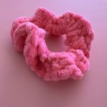 Λαστιχάκι για τα μαλλιά φούξια βελουτέ