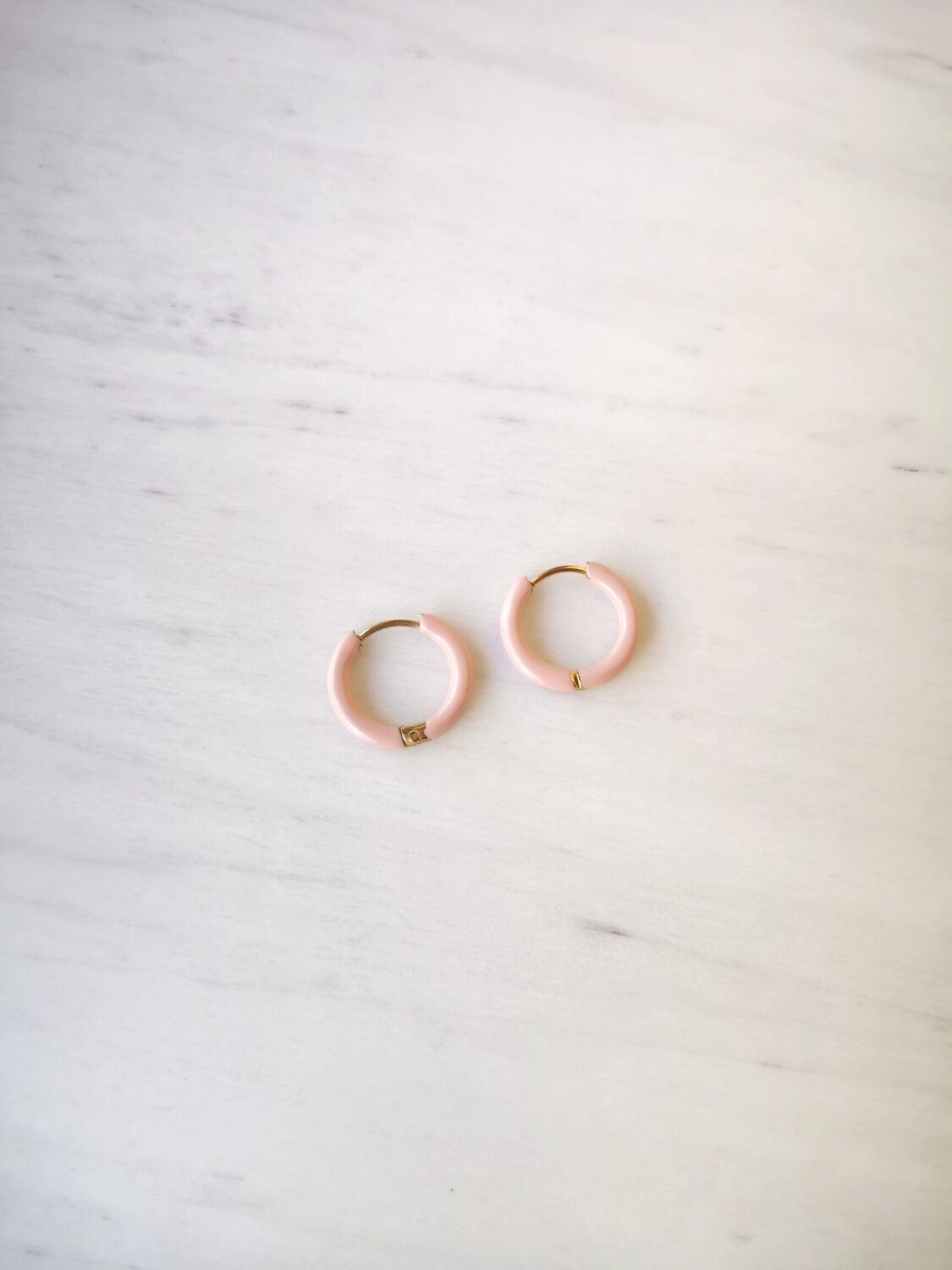 2638501 Coral Steel Hoops - Image 1