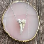 Κολιέ γούρι 2026 καρδιά με ασημί αλυσίδα