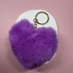 Μπρελόκ μωβ γούνινη καρδιά